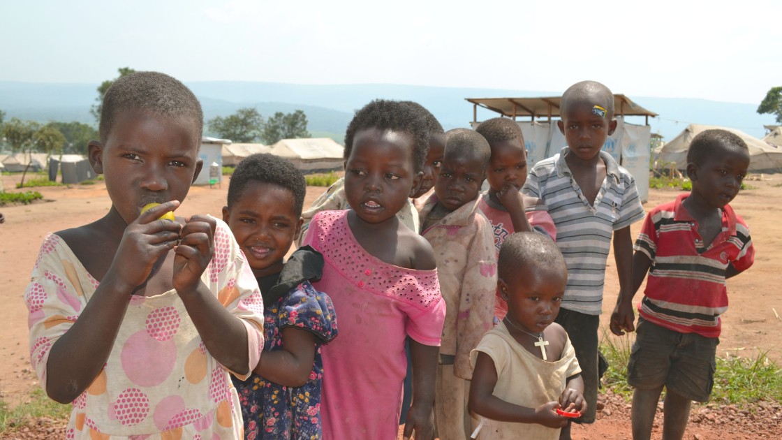 Congolese fleeing to Rwanda include children with malnutrition