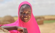 Souley Mai Daoua (17) is a member of the 'Mama Lumiere' mothers group in Niger. Photo: Jennifer Nolan / Concern Worldwide.