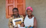 Hassan and Fatmata Kamara, Makassie, Port Loko District. Photo: Paulina Bangura/Concern Worldwide.