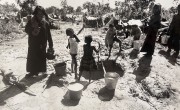 Cambodian refugees in Sa Kaeo Refugee Camp, Thailand 1979. Photo: Pierre Tambar/UNHCR