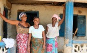 Safinatu Kamara (22) with her aunt and grandmother at the family home in Mambolo. The health centre that Safinatu is attending for her pregnancy is supported by Concern. Photo: Darren Vaughan/Concern Worldwide