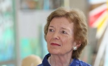 Former President of Ireland, Mary Robinson in Ethiopia with Concern, Goal and Trocaire.  Photo: Liam Burke