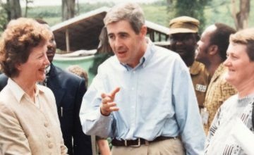 Concern CEO Dominic MacSorley speaking to Mary Robinson in Rwanda in the wake of the genocide. Photo: Concern Worldwide. 