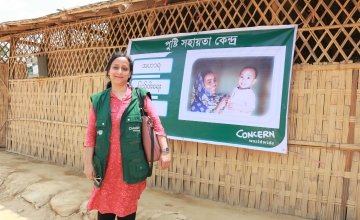 Hasina Rahman of Concern Worldwide outside an Outpatient Therapeutic Centre in Bangladesh. Photo: Concern Worldwide.