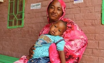Abda came with her son to Muglad hospital to participate in an awareness training on infant and young child feeding. These trainings allow mothers to learn about how to prevent malnutrition.  