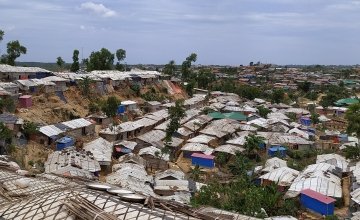 Densely populated refugee settlements in the Rohingya camp in Cox’s Bazar. Photo: Md. Al-Nasim / Concern Worldwide