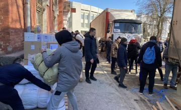 Concern’s Alliance2015 partners, Czech NGO People in Need, delivering humanitarian aid in Sumy, Ukraine.