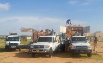 Concern Worldwide delivered and distributed two trucks of essential items funded by Irish Aid to over 300 families in West Darfur, which has been devastated by conflict.