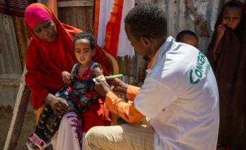 Calaso* (37) is a mother of five children. Calaso and her family moved to the refugee camp due to recurring droughts. She brought her child to the MCH (Maternal & Baby Health Centre) in Siinkadheer after her child became malnourished. (Photo: Mustafa Saeed/Concern Worldwide)