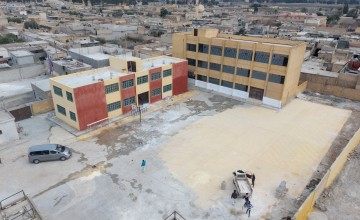 Aerial view of school in Raqqa