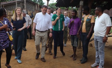 Minister of State with responsibility for International Development and Diaspora, Neale Richmond,  visiting an Irish Aid-funded Concern Worldwide programme in Nordyu, District 1, Grand Bassa County, Liberia. He is accompanied by Concern’s Liberia Country Director Ciara Begley. Photo: Concern Worldwide
