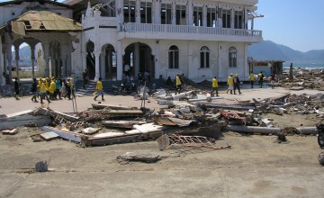 The aftermath of the 2004 tsunami in Indonesia. Photo: Donal Darcy/Concern Worldwide