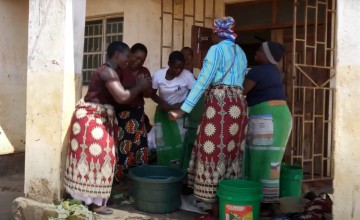 Concern Malawi programme participants make biogas out of composted waste.