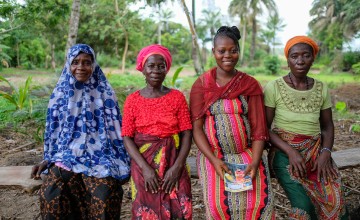 Mum-to-be Mariatu Kamara (20) with her family. Kamara is expecting her first baby and receives care at a health centre supported by Concern in Mambolo.