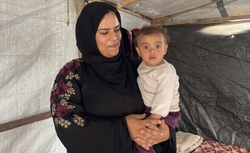 Asmaa with her daughter