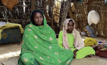 Batoul and her Mother Photo: Kouakaine Moundi/Concern Worldwide.