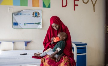 Nafiso* (20) holds her son Razaq* (2) in the Concern supported Paediatric Stabilisation Centre in Banadir Hospital, Mogadishu. They have been impacted by the on going drought in Somalia