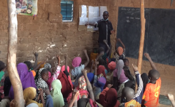 [‘Education Innovation’ programme in action in a classroom in Niger. Photograph taken by: Concern Worldwide.