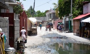 A street scene in Cité Soleil, Port-au-Prince, Haiti. (Photo: Kieran McConville/Concern Worldwide)