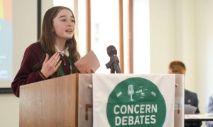 Niamh Kennedy of Sooey NS speaking at the Concern Primary Debates Semi-Final 2023-2024