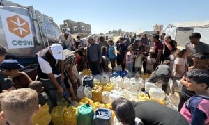 Over 100,000 people have received water through Concern’s interventions with it partner in Gaza,  CESVI. They are trucking water to Deir al Balah, Gaza City and Khan Younis areas. Photo: CESVI
