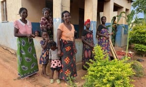 A Village Savings and Loans Association in Mvunguti Area 25, Malawi. Photo: Jane Allen/Concern Worldwide