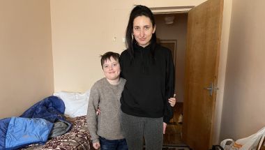 Natalia and her son. Photo: People in Need.