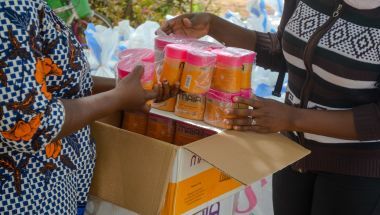 Distribution of kits of mosquito repellent ointment