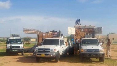 Concern Worldwide delivered and distributed two trucks of essential items funded by Irish Aid to over 300 families in West Darfur, which has been devastated by conflict.