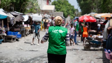 Concern team members on the streets of Cité Soleil in Port-au-Prince, Haiti. (Photo: Kieran McConville/Concern Worldwide)