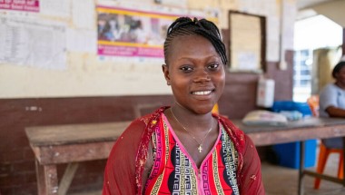 Pregnant mother Mariatu at Mambolo health centre. Photo: Darren Vaughan/Concern Worldwide.jpg