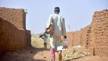 Concern, funded by Irish Aid ACS (Acute Crisis Stream) supports the flood-affected households in Tahoua region to help recover from the impacts of the floods and strengthen their resilience through the distribution of cash, essential kits and fortified flour. Photo: Concern Worldwide