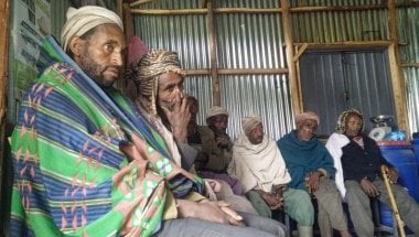 Farming communities gather together in Ethiopia. Photograph taken by Petterik Wiggers/Panos Pictures/Concern Worldwide.