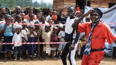 A performance in Mahanga village, Democratic Republic of Congo. Photo taken by Charlie Walker/Concern Worldwide.