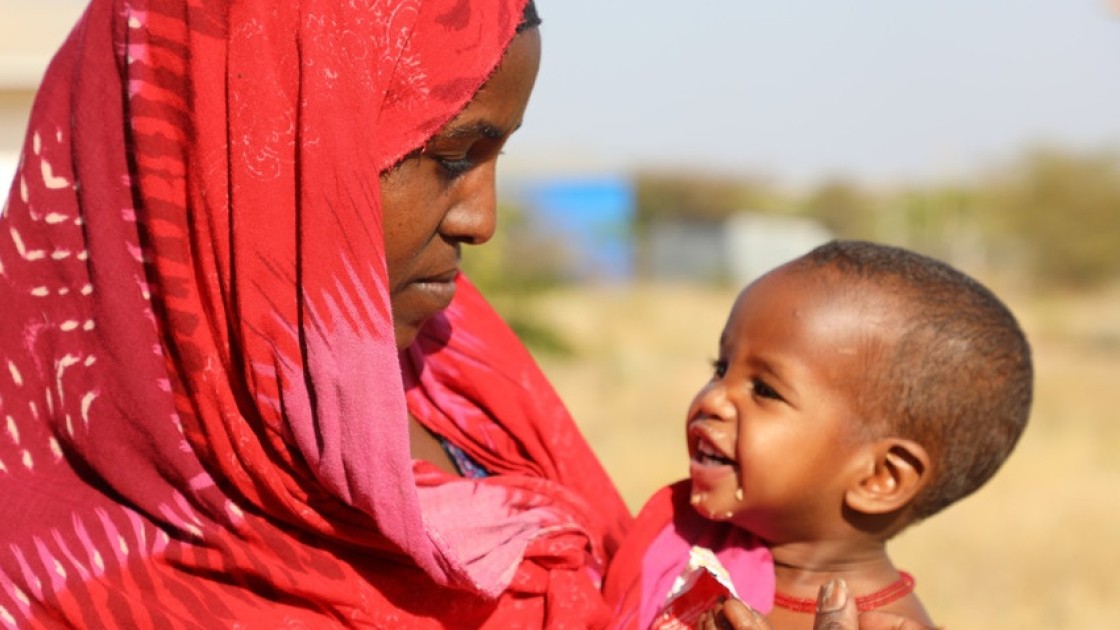 Kali was provided with emergency therapeutic food she needed to make a full recovery from malnourishment. Photo: Jennifer Nolan / Concern Worldwide