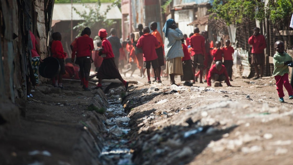 DRR doesn’t focus on just natural disasters. In the urban context, for instance, price fluctuations can lead to food crises in cities like Nairobi. Photo taken by Phil Moore/Concern Worldwide.
