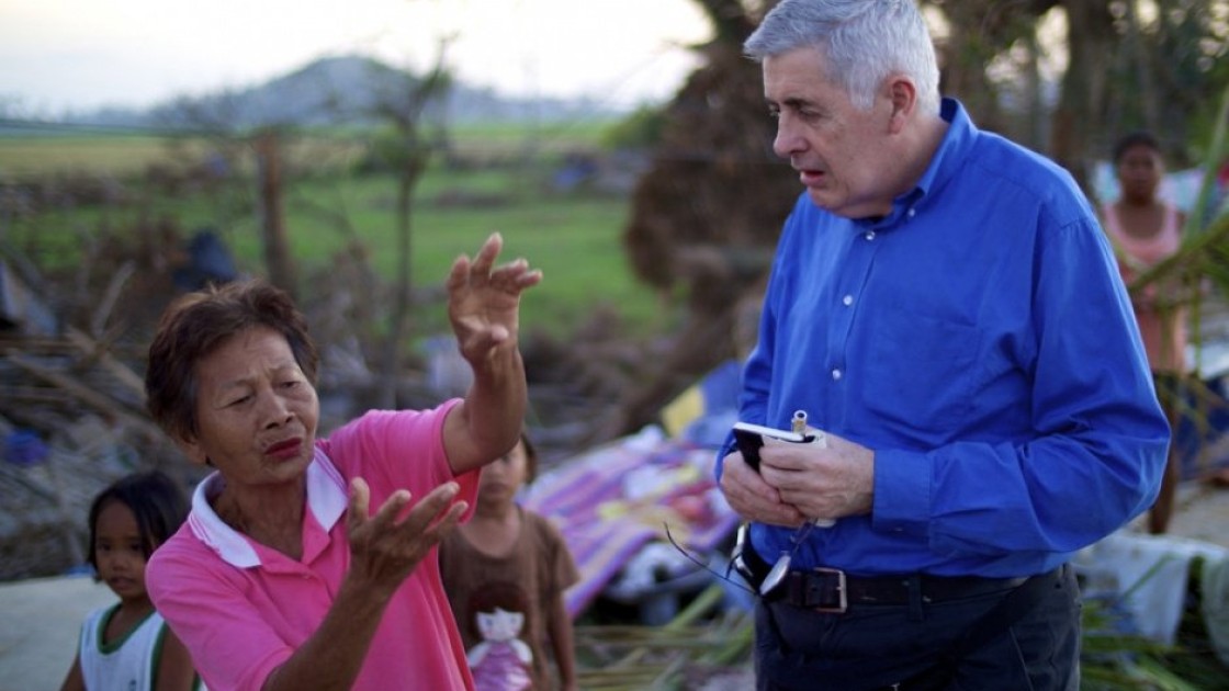 Concern Worldwide CEO Dominic MacSorley meets Pacita Antonnano, 71, whose home was blown away by Typhoon Haiyan. Credit: Kieran McConville/Concern Worldwide.