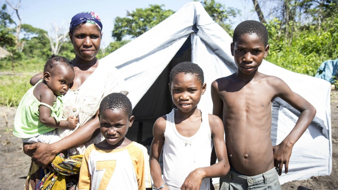 Noemia and her four children in Maganja da Costa, Mozambique, after the floods. Photo taken by Crystal Wells/Concern Worldwide
