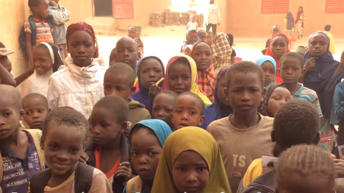 Technology in the classroom: reducing illiteracy in Niger | Concern ...