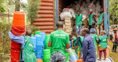 Concern staff distributing household and hygiene kits in DRC