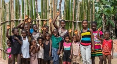 Happy children of Buigba Town - recipients of a new well from Concern. Photo: Gavin Douglas/Concern Worldwide.