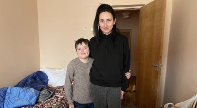 Natalia and her son. Photo: People in Need.