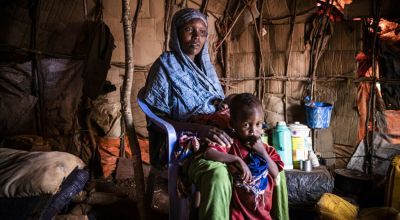 Bishara (24) with her children in a camp for internally displaced people outside Baidoa, Somalia