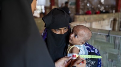Ismat Ara* (42) visits a Concern nutrition centre with her malnourished child Ashmita* (9 months)
