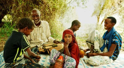 Hussein Abdulahi Hussein (60) a farmer and a father of 12 children, in Alloley Kebele, Dollo Bay District in the Somali Region of Ethiopia. Hussein leads a group of 45 farmers who are part of an agriculture group supported by the Hannano Programme. With this support, they received improved variety of seeds, a generator, fuel, water pumps, and training. Photo: Adnan Ahmed/Concern Worldwide