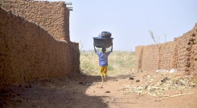 Concern, funded by Irish Aid ACS (Acute Crisis Stream) supports the flood-affected households in Tahoua region to help recover from the impacts of the floods and strengthen their resilience through the distribution of cash, essential kits and fortified flour. Photo: Concern Worldwide