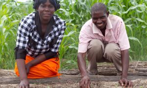 Bertha Inambao Sichaliso and her husband, Green Nambula Mayumbelo, in the village of Nakako in the district of Senenga in Western Province, Zambia. Photographer: Jennifer Nolan / Concern Worldwide.