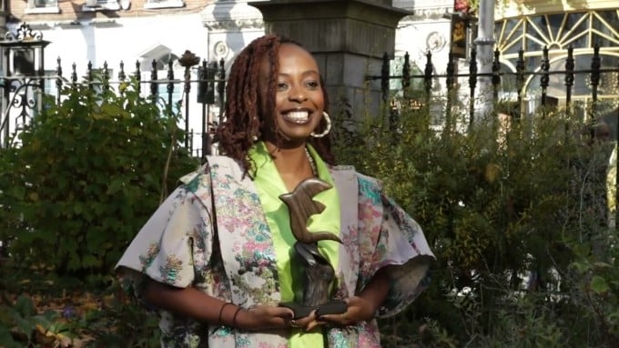 YouTube video preview